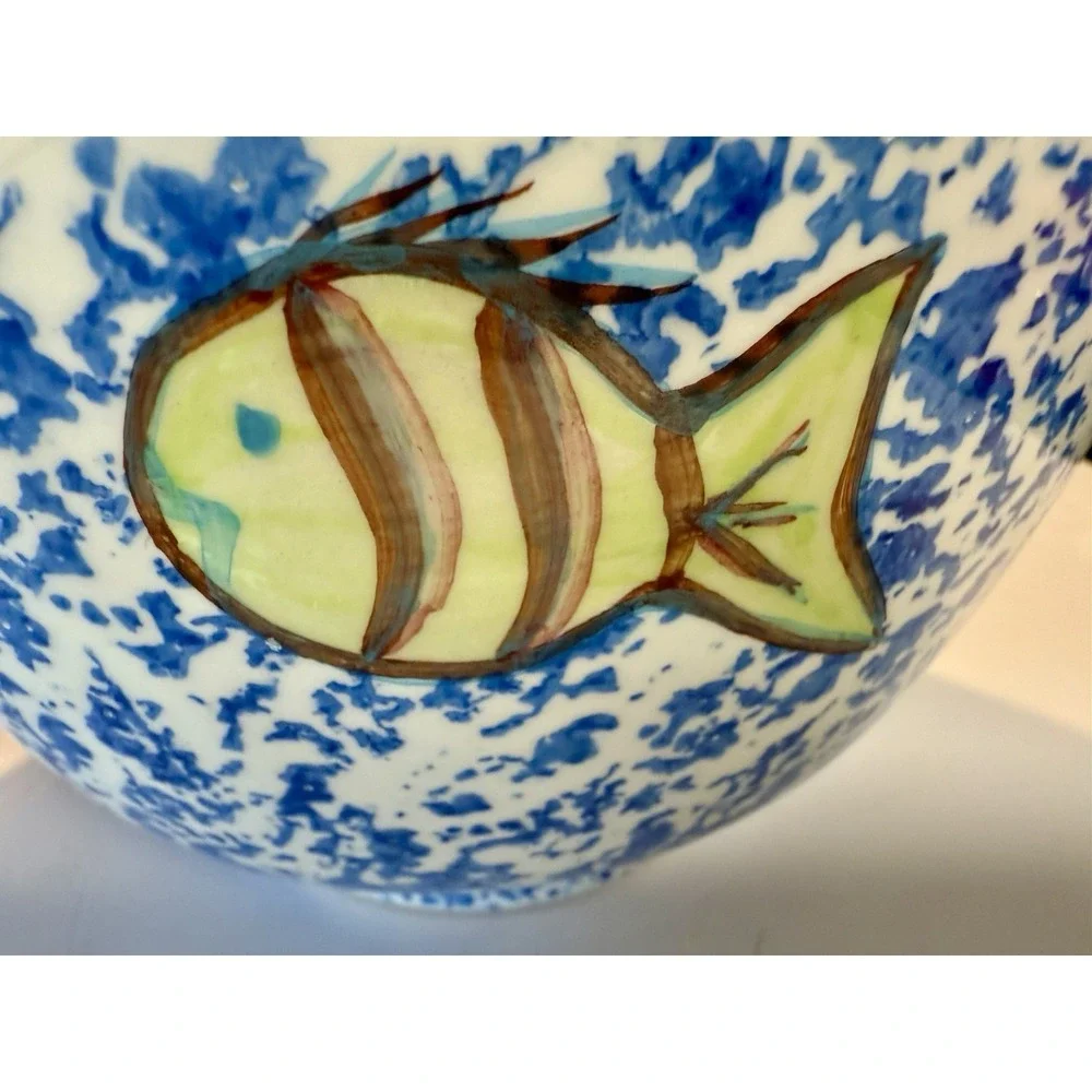 Tienshen Sponge Blue‎ Folk Craft Bowls Rooster & Apple inside bottom